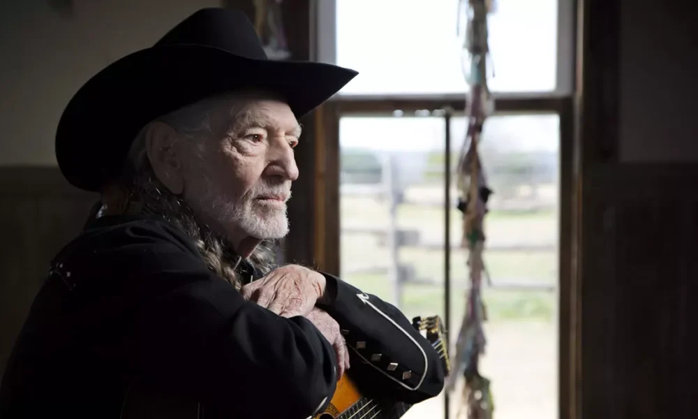 Phoenix to kick off Willie Nelson's Outlaw Music Festival tour