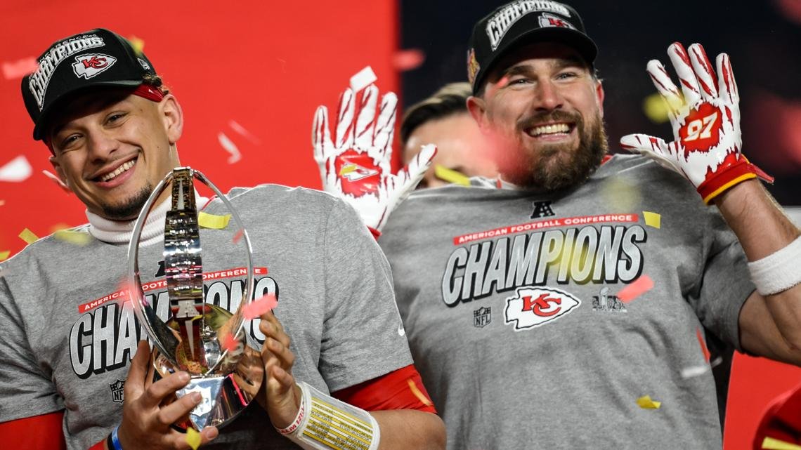 What sports teams have won three consecutive championships?