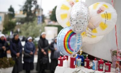 ‘Pequeña mejoría’ en la salud del Papa Francisco informa el Vaticano