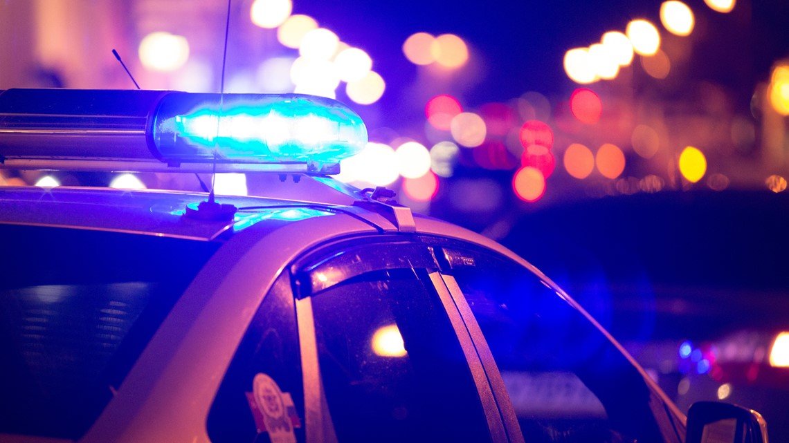 Officers search for suspect after 1 person injured in shooting
