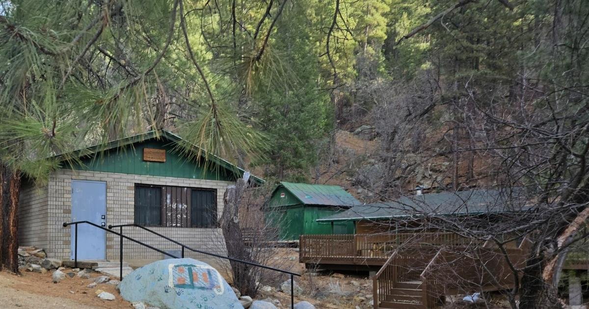 Girl Scouts leave Camp Stephens