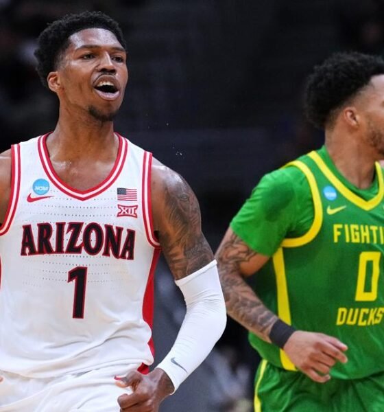 Caleb Love propels Arizona past Oregon to set up Sweet 16 showdown with Duke