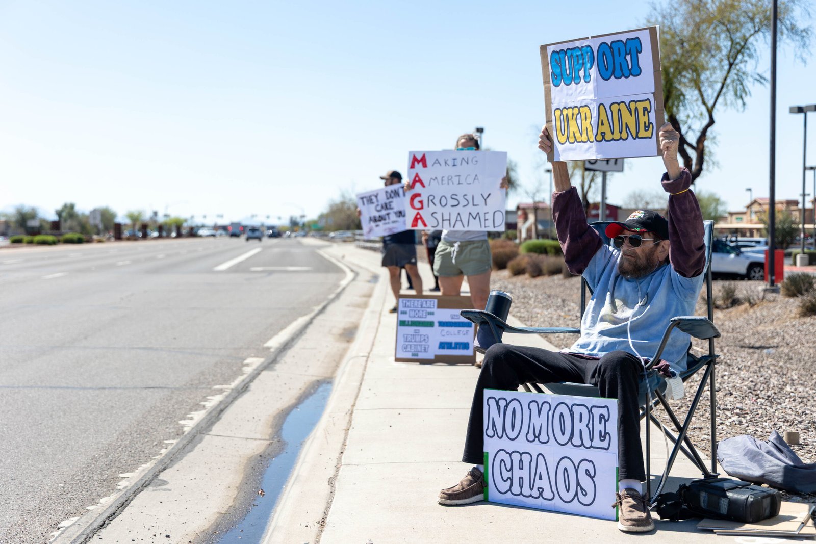 Anti-Trump protesters send ‘a message to Congress’ from Maricopa