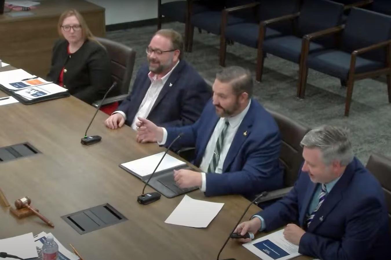 In Arizona’s Maricopa County, a public ‘battle’ for control of elections