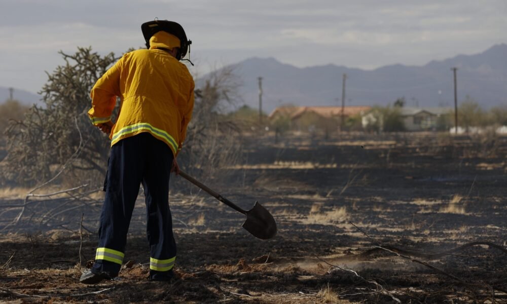 Large, uncontrolled eastside brushfire spreads to vehicles