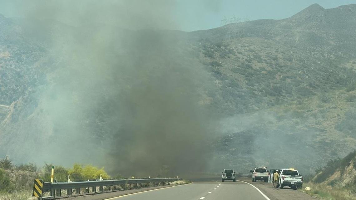 SR 87 reopens after brush fire closure