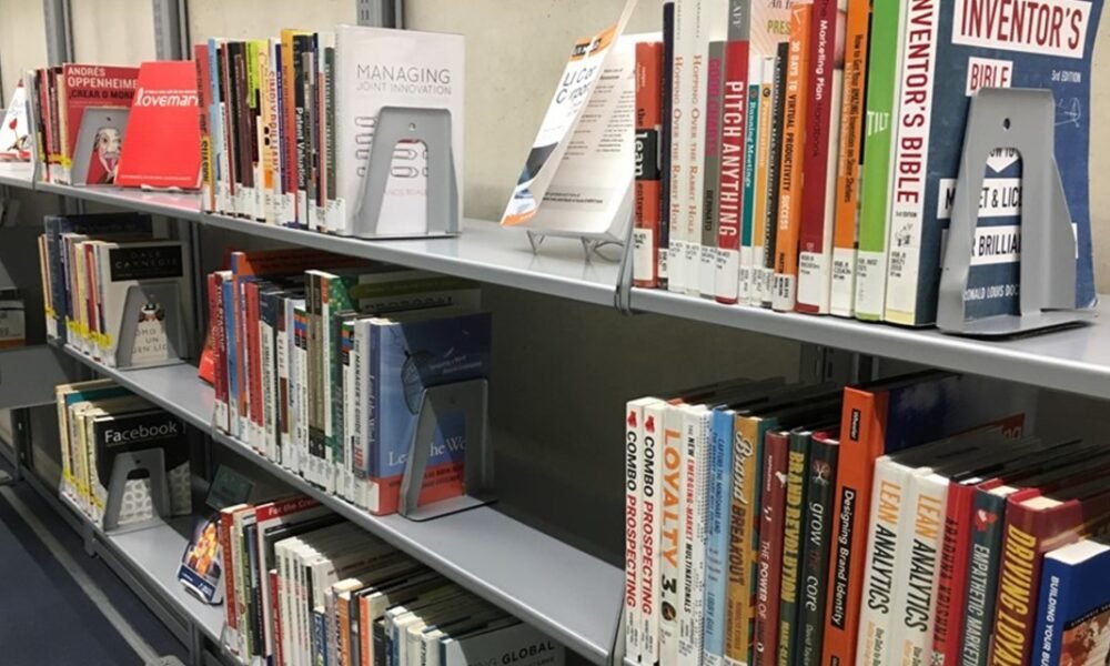 Gila Bend Library closing down after decades of service