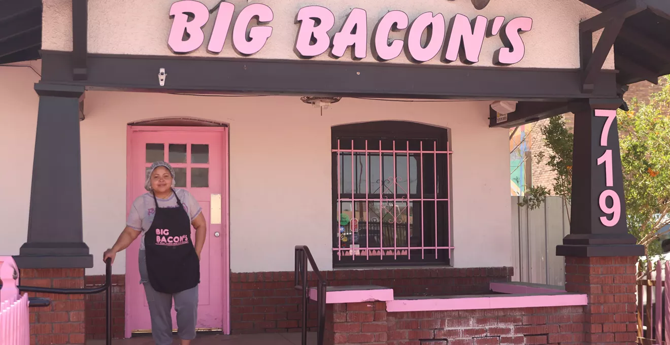 Big Bacon's restaurant brings soul food to downtown Phoenix