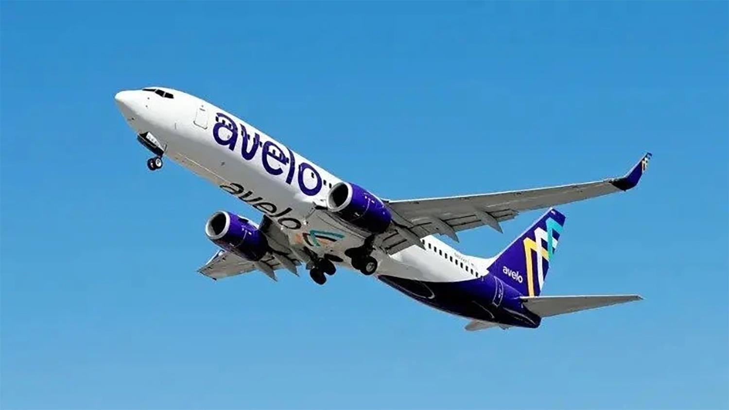 Budget airline setting up Arizona base for 'ICE Air' deportation flights
