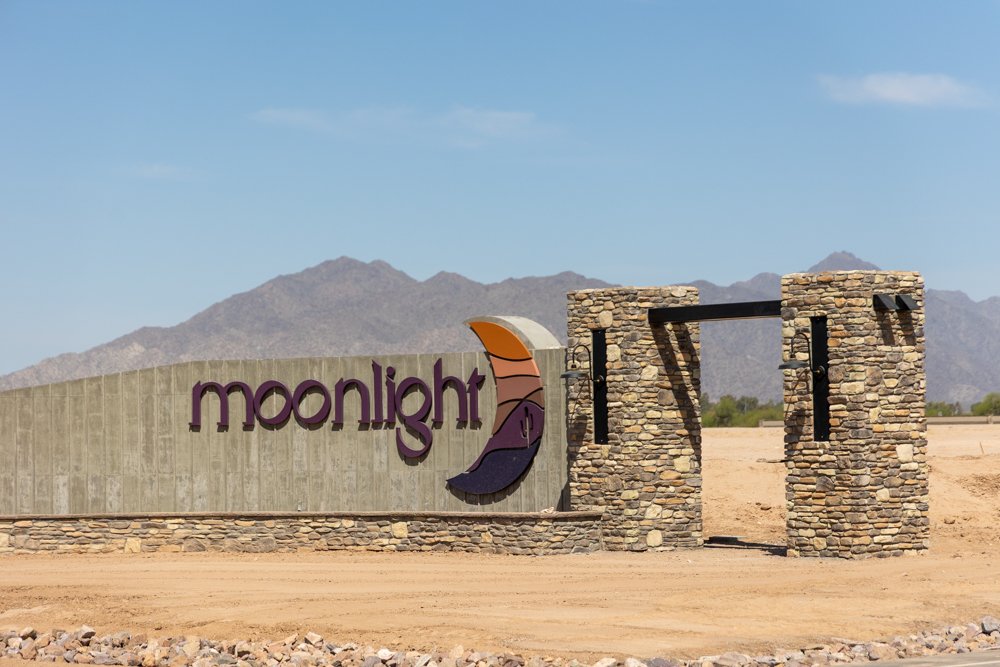 First houses at Moonlight Ridge, La Michoacana reno and other permits issued