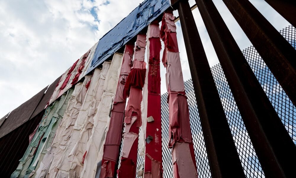 Net cost to U.S. taxpayers of immigrants without legal status cuts both ways