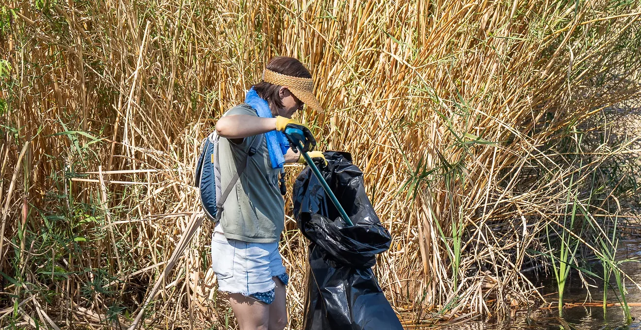 Volunteers observe Earth Day at annual Lower Salt River cleanup