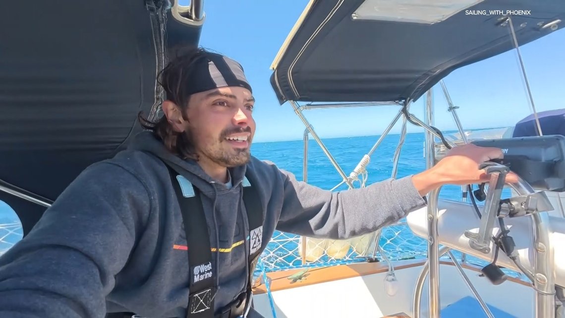 Oregon man goes viral for quitting job, buying a boat and sailing to Hawaii with his cat