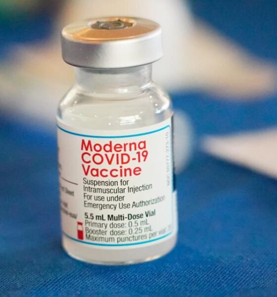 Trump officials set new requirements for COVID vaccines in healthy adults and children