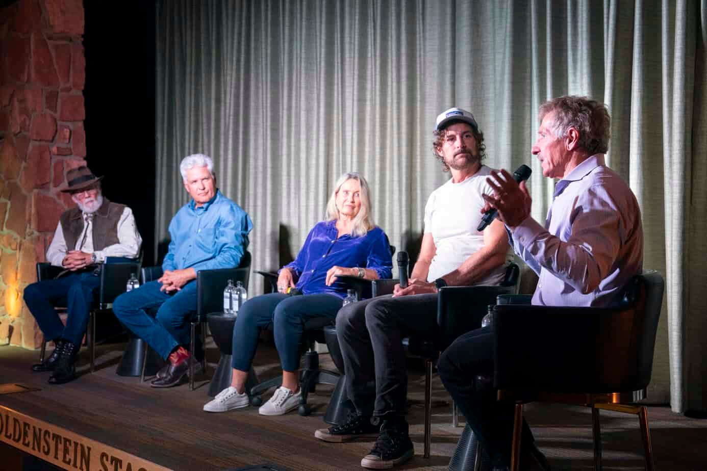 Accidental sculptors converse on creativity at symposium