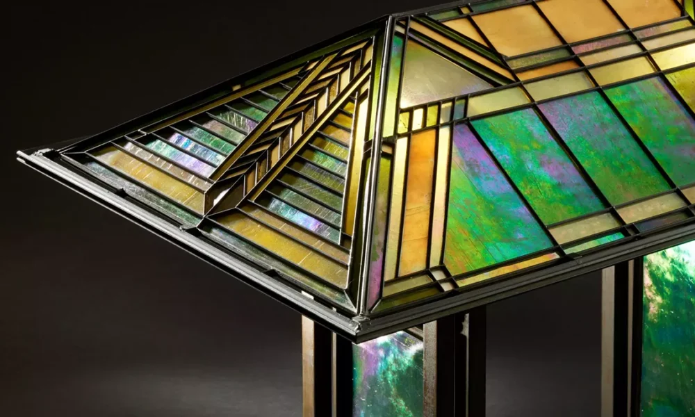 This Frank Lloyd Wright lamp just sold for a record-breaking $7.5M
