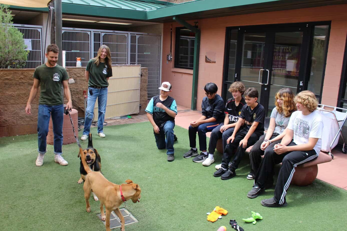 Sedona Red Rock Middle School Interact students visit Humane Society