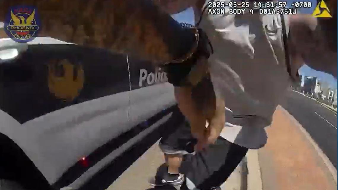 Body cam captures man fighting Phoenix cop during traffic stop