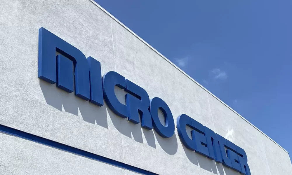 Micro Center’s new Phoenix store is hiring. Here’s how to apply