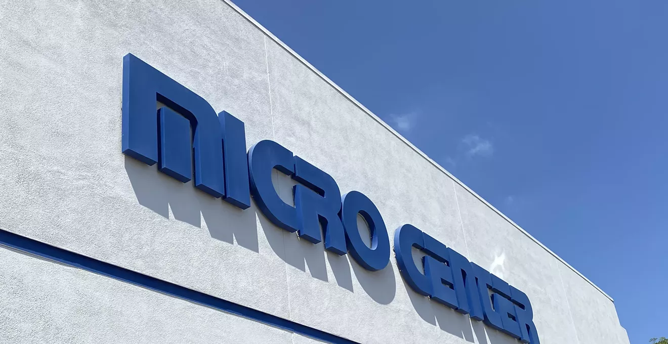 Micro Center’s new Phoenix store is hiring. Here’s how to apply