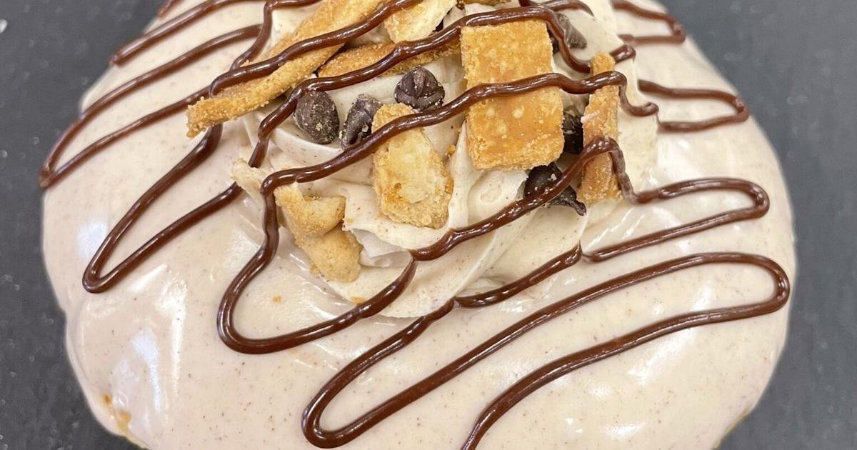 Smore and cannoli-inspired donuts take top honors in Bashas’ flavor contest