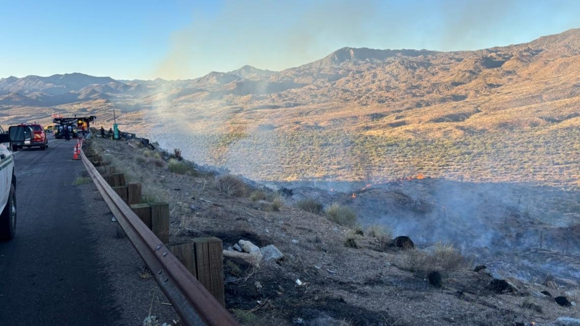 New wildfire burning near Fort McDowell, northbound State Route 87 closed