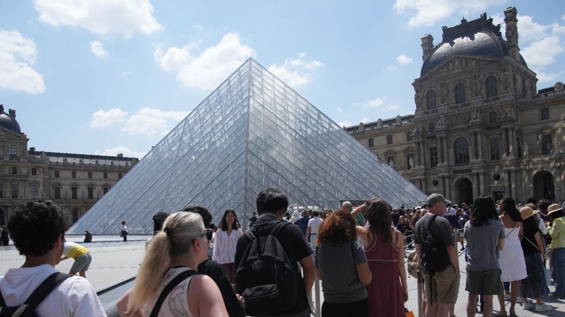 The world’s most-visited museum shuts down, sounding the alarm on overtourism