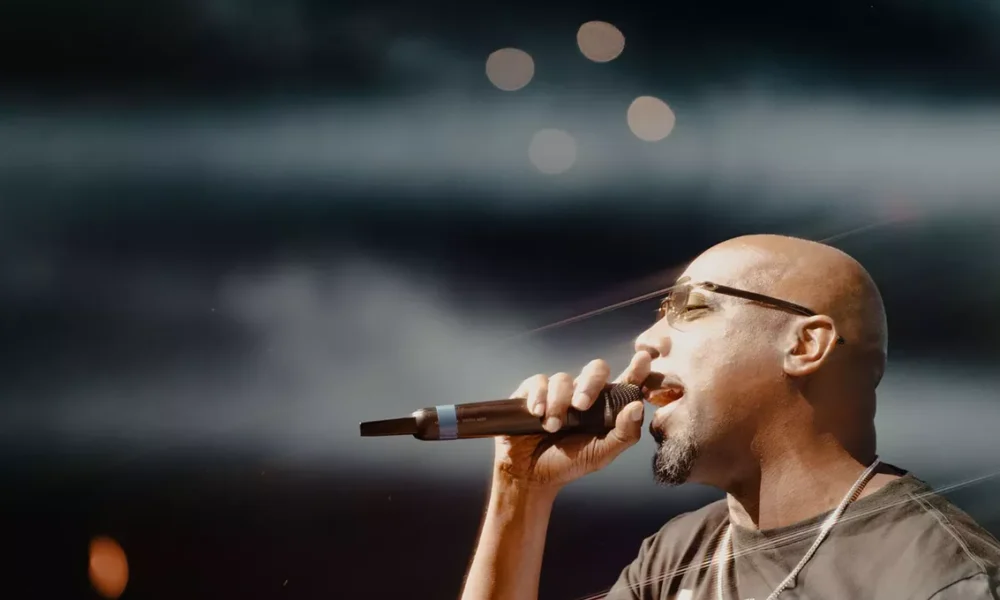 7 ways live music could help combat the loneliness epidemic