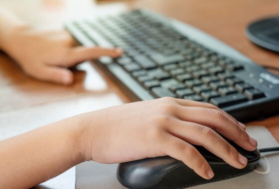 child using computer