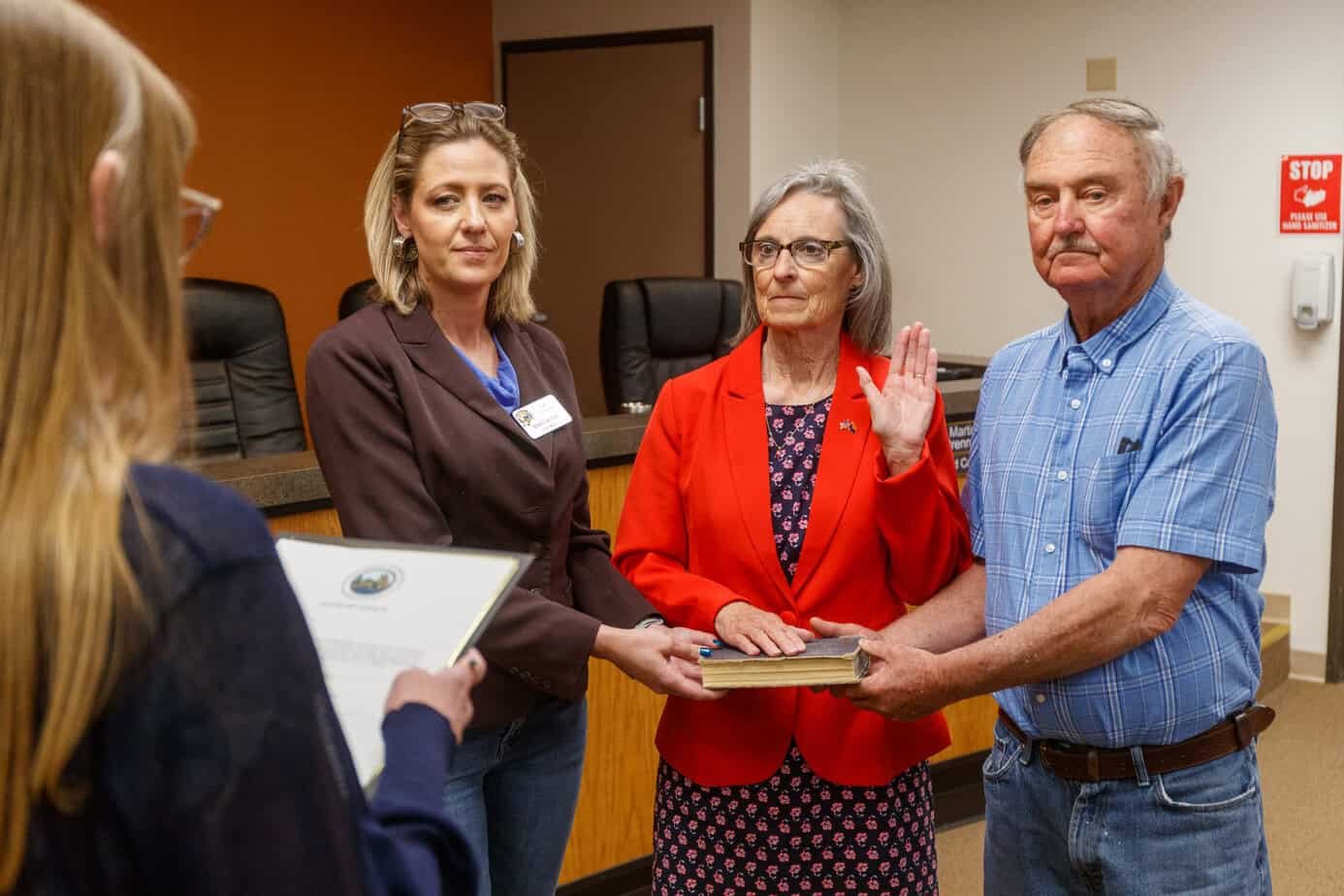 Dee Jenkins learns Yavapai County ropes