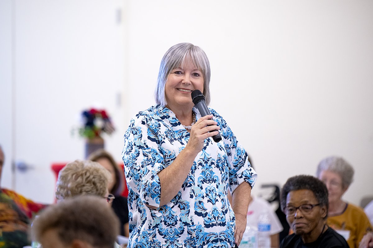 Mayor Nancy Smith speaks to a crowd during a lunch-and-learn event at the Maricopa Community Center. June 19, 2025. [Monica D. Spencer]