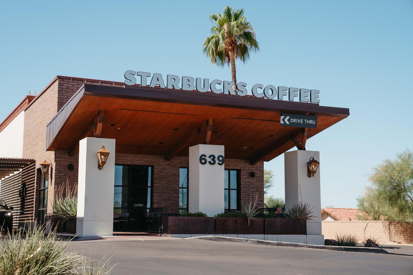 North Side Starbucks could be 3rd location in Tucson to unionize