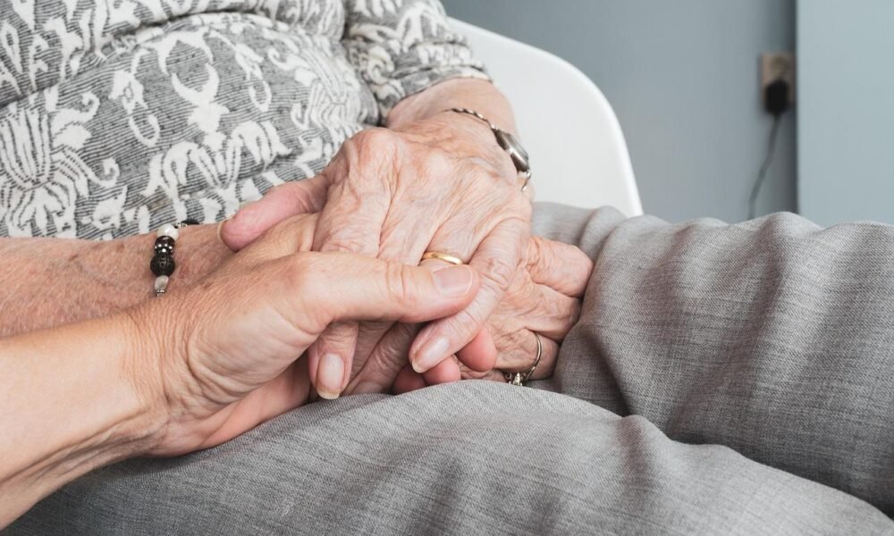 Nurse practitioners critical in treating older adults as ranks of geriatricians shrink