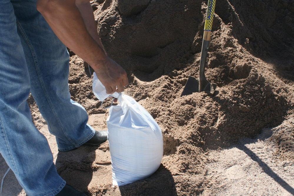 Pima County residents: bring a shovel & grab a bag, monsoon is nearly here