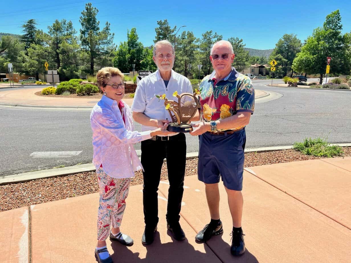 Schaefers’ $110,000 donation to advance roundabout art