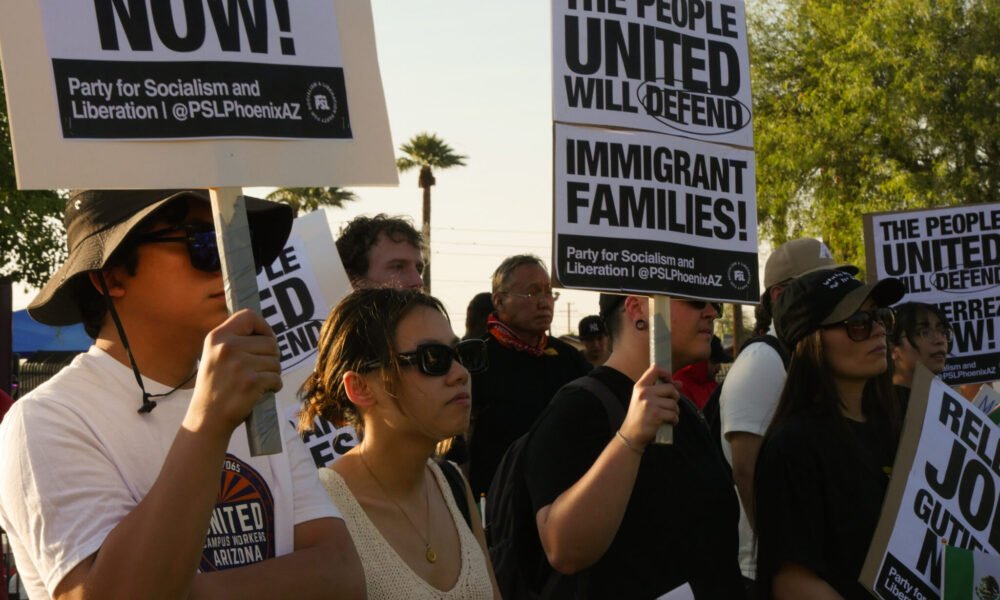 Valley father detained by ICE while driving to work sparks protest for release