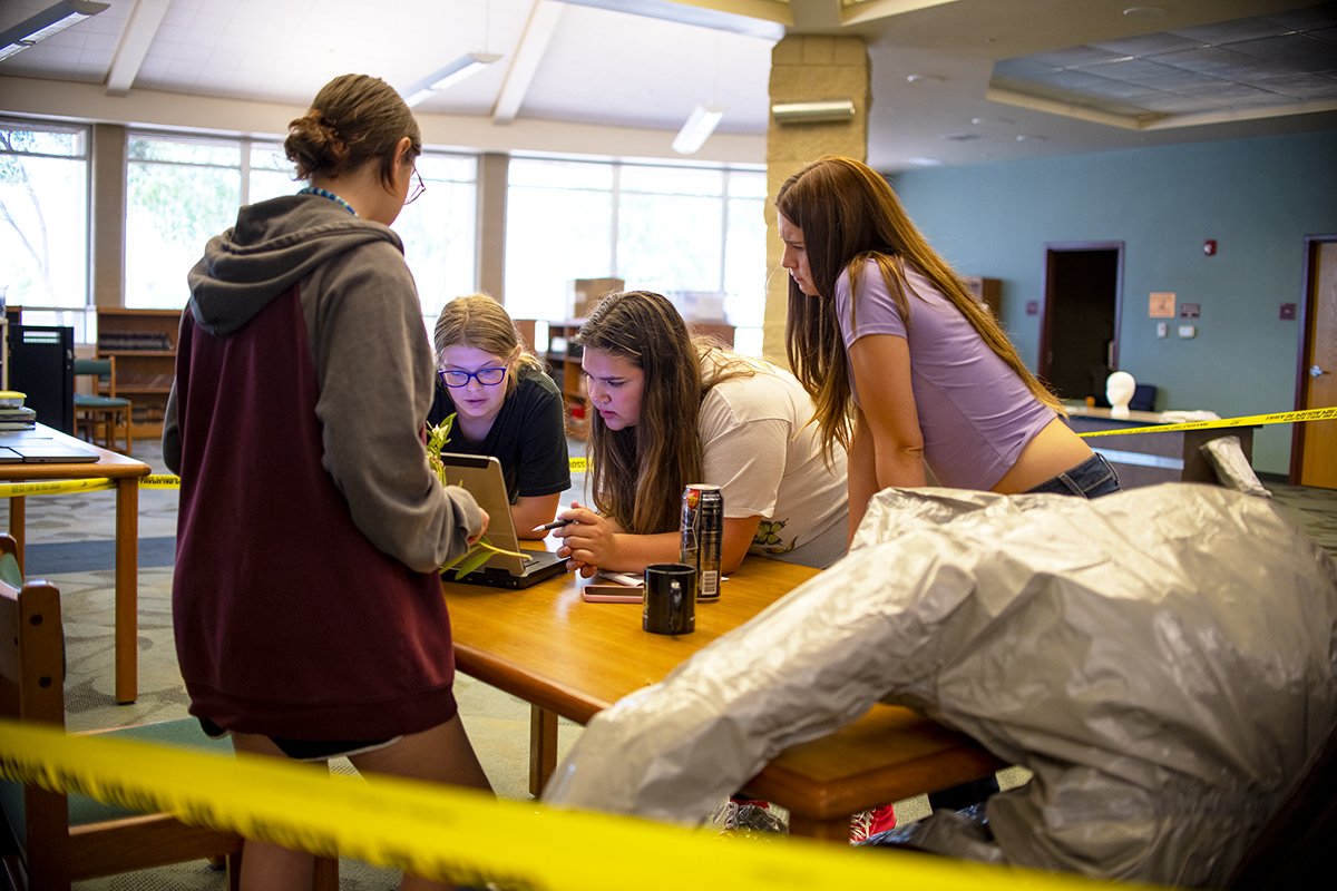 Teen police academy teaches life, detective skills